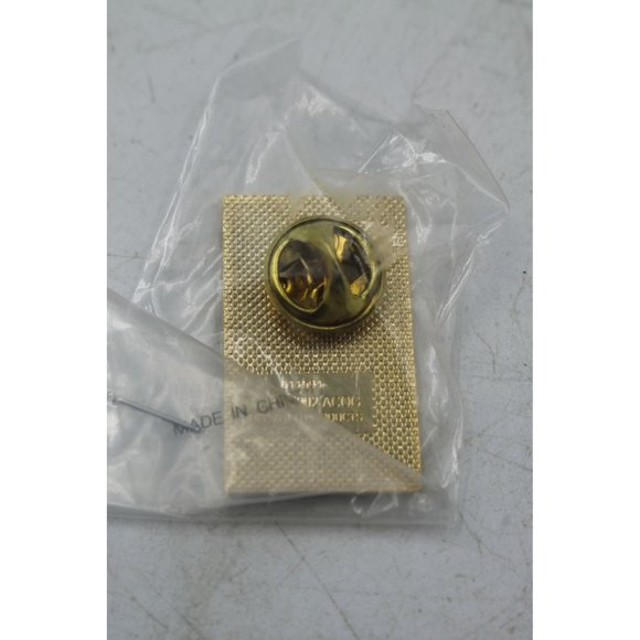 Lot of 4 Eagle Snacks 1996 Atlanta Olympic Pins - Volleyball Basketball Biking - Picture 6 of 12